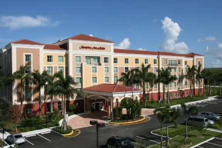 Hampton Inn & Suites Fort Lauderdale/Miramar Отели в г. Мирамар