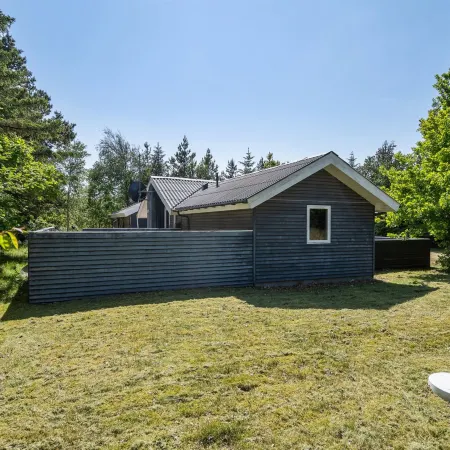 "Aneline" - 700m from the Sea Hotels in Saltum