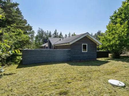 "Aneline" - 700m from the Sea