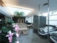 Lodgetent 2 Hotels in Hoenderloo