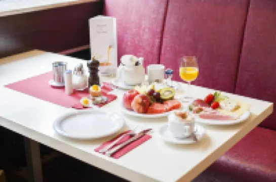 โรงแรมอัมบิสมาร์ค