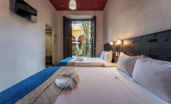 9. Hotel Sa..