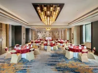 Royal Hometel Suites Dahisar Mumbai Hotels near Essel World