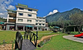 Renest River Country Resort Manali