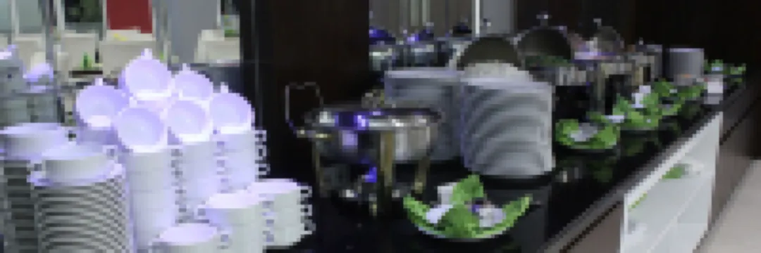 Pose in Solo by Wstay