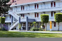 Premiere Classe Perigueux - Boulazac Отели в г. Сарльяк-Сюр-Л'Иль