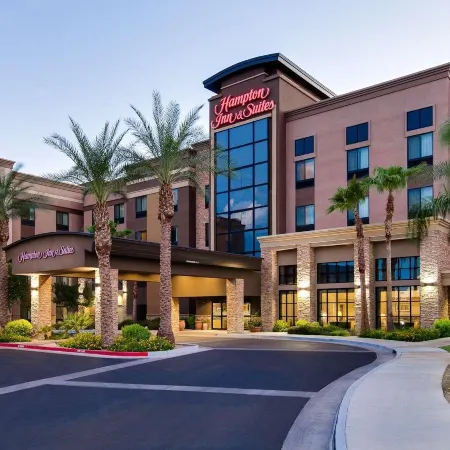 Hampton Inn & Suites Phoenix Glendale-Westgate