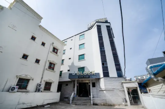 Gangneung J Block Motel โรงแรมใน