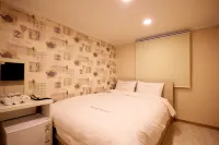 Busan Yongho-Dong Seoul Hotel in zona Università Kyungsung