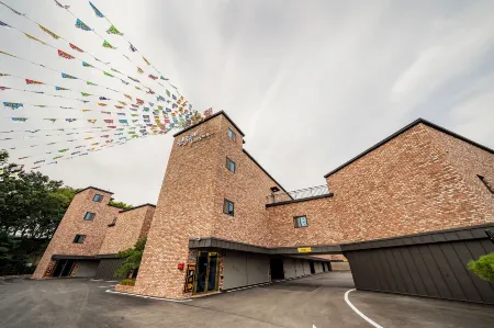 Icheon February Hotel Icheon Branch Отели в г. Ичхон