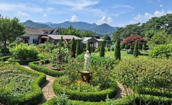 Mungyeong Giverny Pension