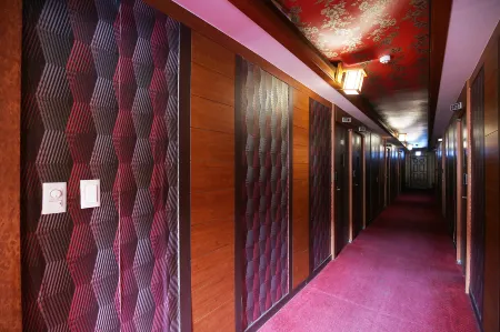 Cheonan Taejo Отели рядом с достопримечательностью «Hoseo University, Cheonan Campus»