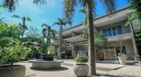 Tamarindo Bay Suites - Self Check in, Adults Only