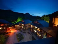 Yukaen - Mountain view