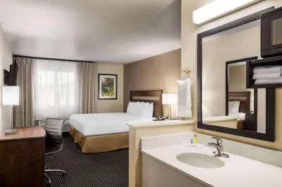 Travelodge by Wyndham Dexter