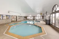 Best Western St. Louis Inn Hotels in Windsor Township