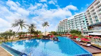 Radisson Blu Resort Galle - Beach