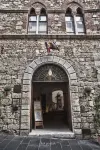 帕拉索瑪爾法堤德波卡住宅飯店 Affresco delle Fonti dell'Abbondanza附近的飯店