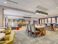 Hampton Inn and Suites by Hilton Cincinnati Midtown Rookwood