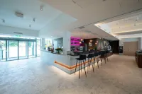 Hotel le Parc - С баром