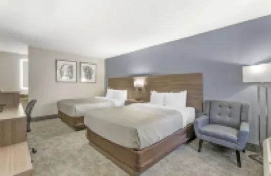 凱藝酒店-德通納95號州際高速路