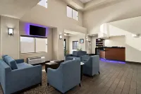 Comfort Suites University