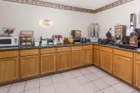 Super 8 by Wyndham Morris