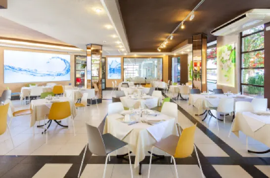 Aguamar Apartamentos, Los Cristianos Downtown Hotels near Los Cristianos Market