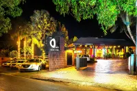 O Hotel Goa, Candolim Beach - Parkplatz