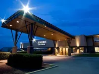 Heritage Inn Hotel & Convention Centre - Pincher Creek