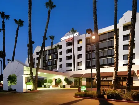 Courtyard Riverside UCR/Moreno Valley Area