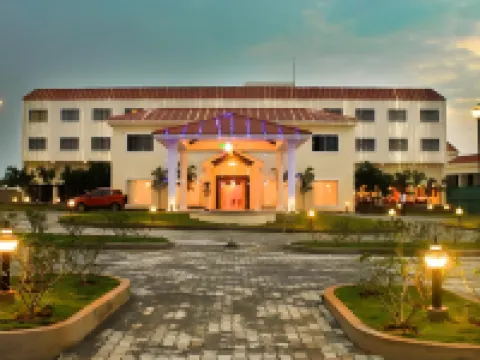 Grand Serenaa Hotel & Resorts, Auroville Hotels in Villupuram