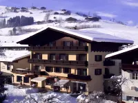 Lederer Boutique Hotel - Parvekkeita