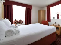 Mannings Hotel Hotels in Truro