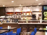 托萊多莫米-箭頭萬怡飯店