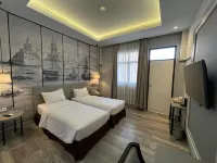 Three R Hotel Hoteles en Bunaken
