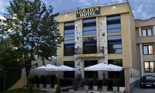 Golden Hotel