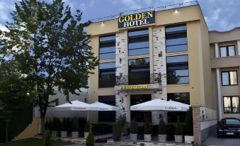 Golden Hotel