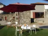 Paco de Pombeiro - Turismo de Habitacao