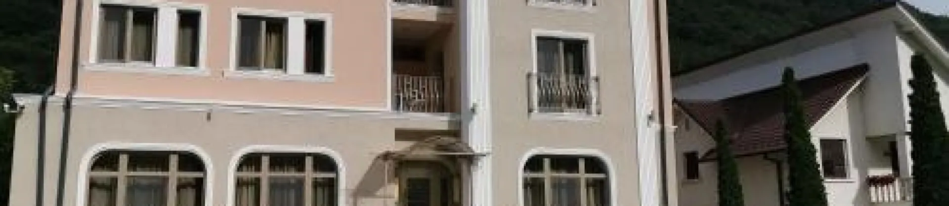 Premium Hotels