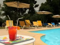 Logis Hôtels - le Belvédère - Hôtel 2 étoiles et Restaurant - Pools