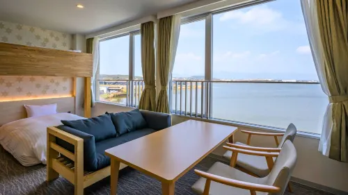 Lakeside Hot Spring Hotel Kunibiki - 3 estrellas