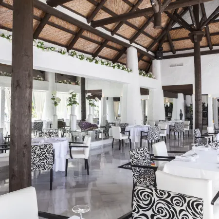 Hotel Suites Albayzin Del Mar