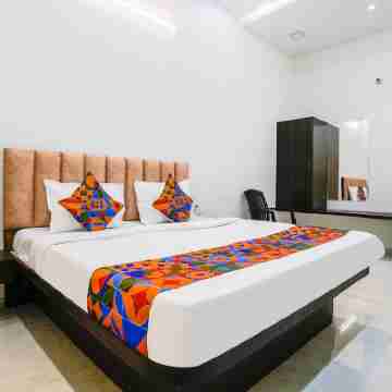 FabHotel Saroj Inn - Mumbai Naka Rooms