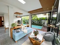 Villa Amethyst KB-5 Lembang 4 Bedrooms with Private Pool - Villas