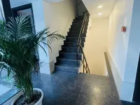 Saltstayz Select - Malcha & Chankyapuri Hotels near German Embassy