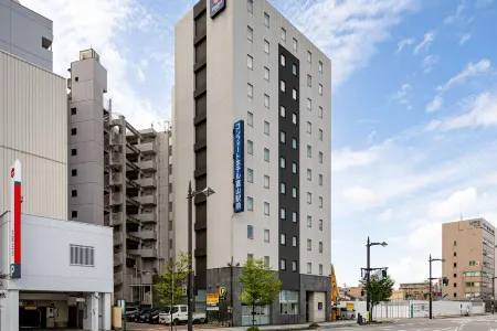 Comfort Hotel Toyama Отели рядом с достопримечательностью «Университет Тояма»