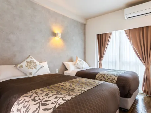 CONDOMINIUM HOTEL Riyuka in KADENA 1 - Pysäköinti