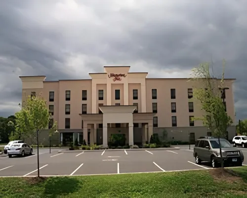 Hampton Inn Lewisburg Hotels in Lewisburg