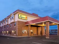 Super 8 by Wyndham Colorado Springs/Afa Area Hotels near Focus on the Family Bookstore